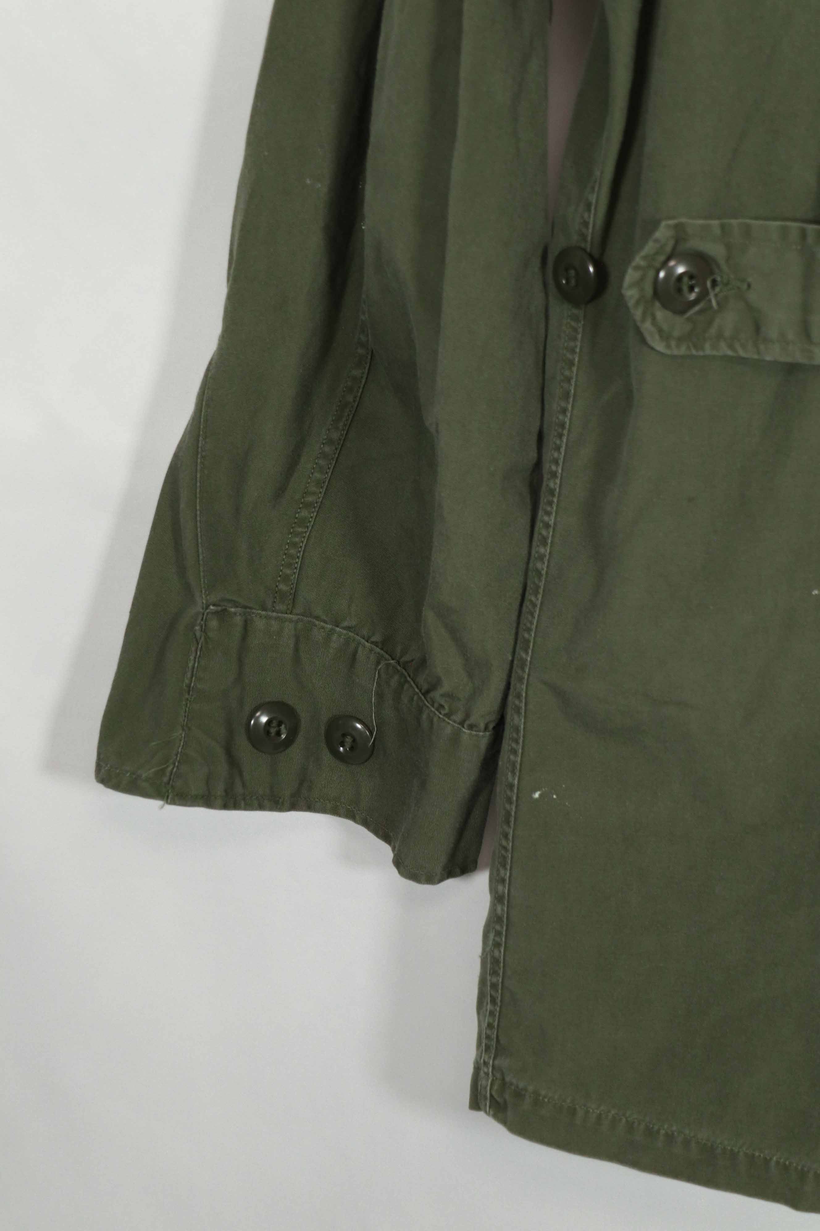 Real 1st Model Jungle Fatigue Jacket, estimated Small size, used.