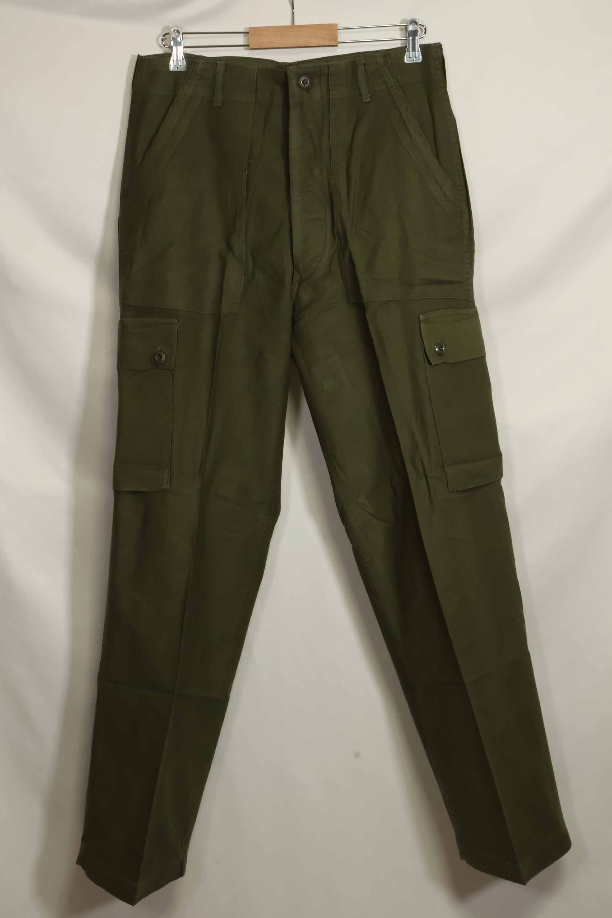 1960s lot OG-107 baker pants, cargo pocket modification, ex-special forces personnel, used, E