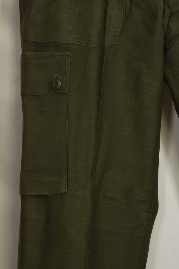 1960s lot OG-107 baker pants, cargo pocket modification, ex-special forces personnel, used, E