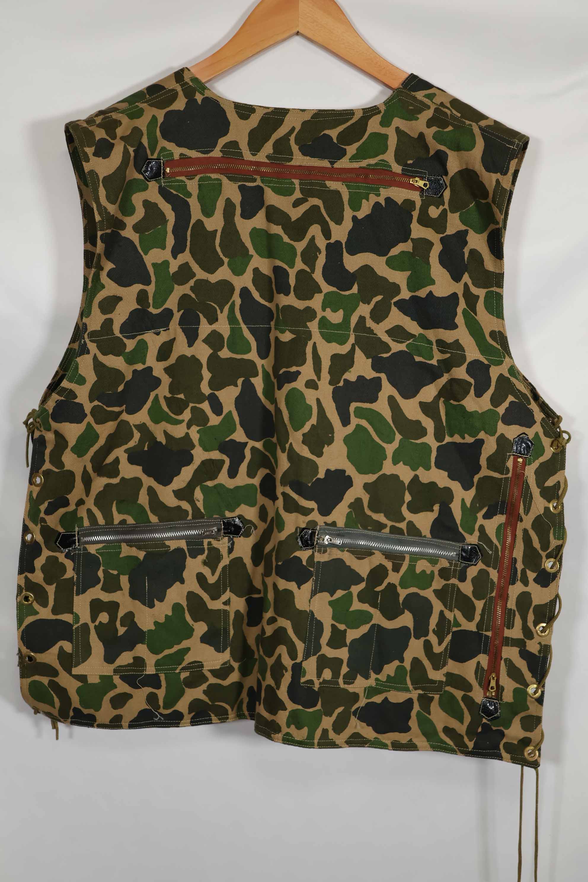 1960s USAF Beogum camouflage pararescue survival vest, unused.