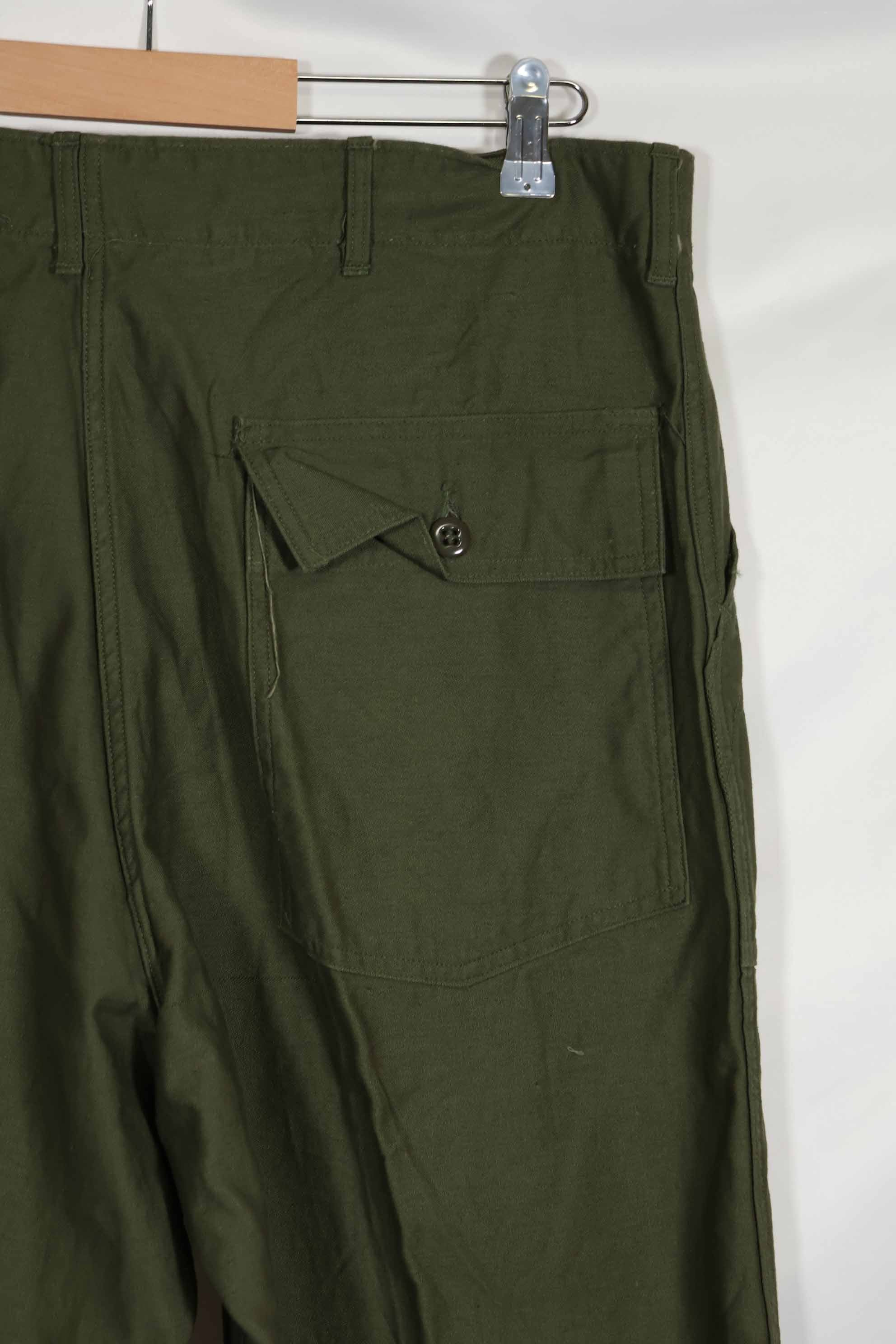 1960s lot, deadstock OG-107 utility pants, baker pants, 38X31, never used.