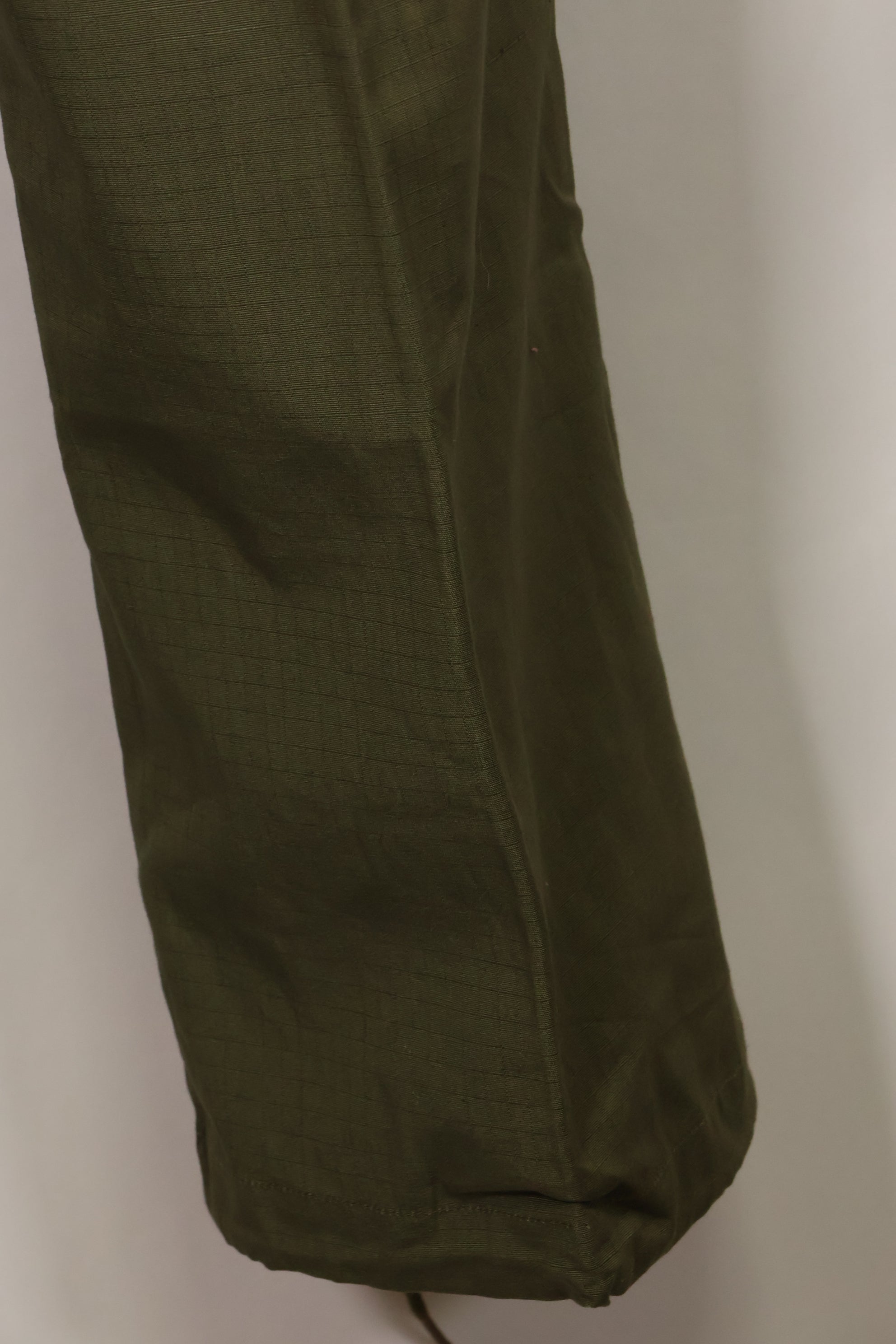 1960's Deadstock 4th Model Jungle Fatigue Pants, no size tag, never used, B