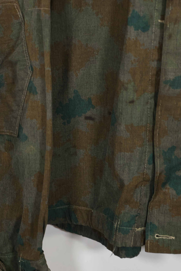 1962 East German Army NVA M58 Flächentarn sniper smock in Bluementarn camo, almost unused.