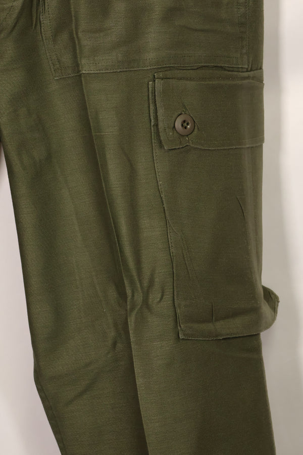 1960s lot OG-107 baker pants with modified cargo pockets, ex-special forces personnel, used F