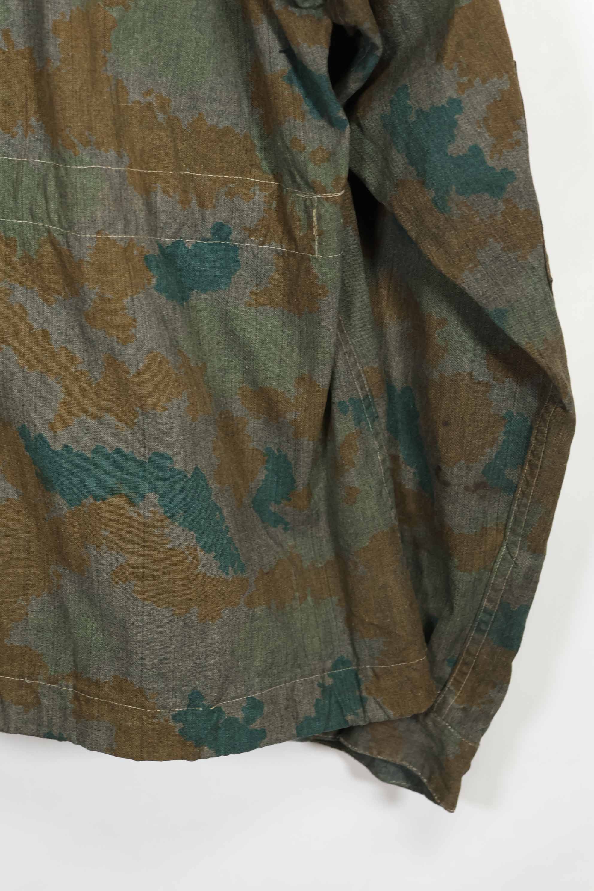 1962 East German Army NVA M58 Flächentarn sniper smock in Bluementarn camo, almost unused.