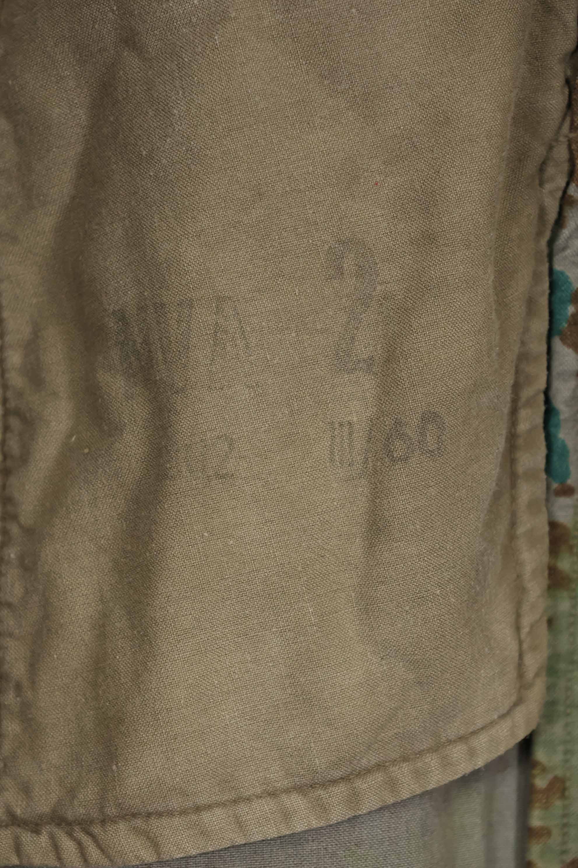 1960 East German Army NVA M58 Flächentarn sniper smock in blumentern camouflage, used.