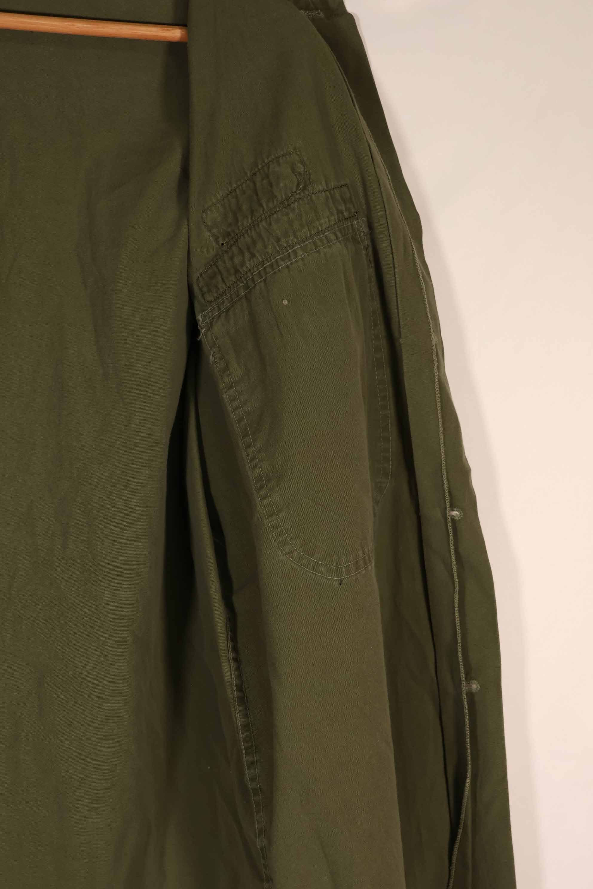 Real Poplin OG-107 utility shirt with first-attached USAF patch, size M, used.