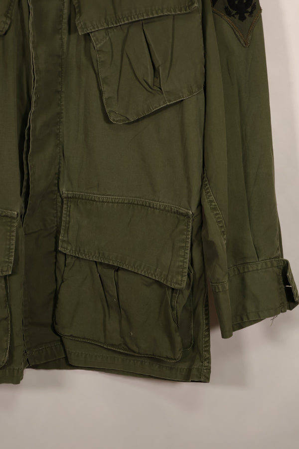 Real Japanese made FEC-39917 2nd Model Jungle Fatigue Jacket, 25th Infantry Division, with patch, used.