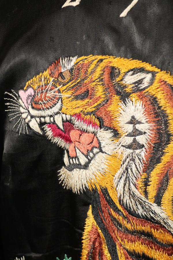 Estimated late 1940s-early 1950s early Japan Jacket, tiger embroidery, small scratches.