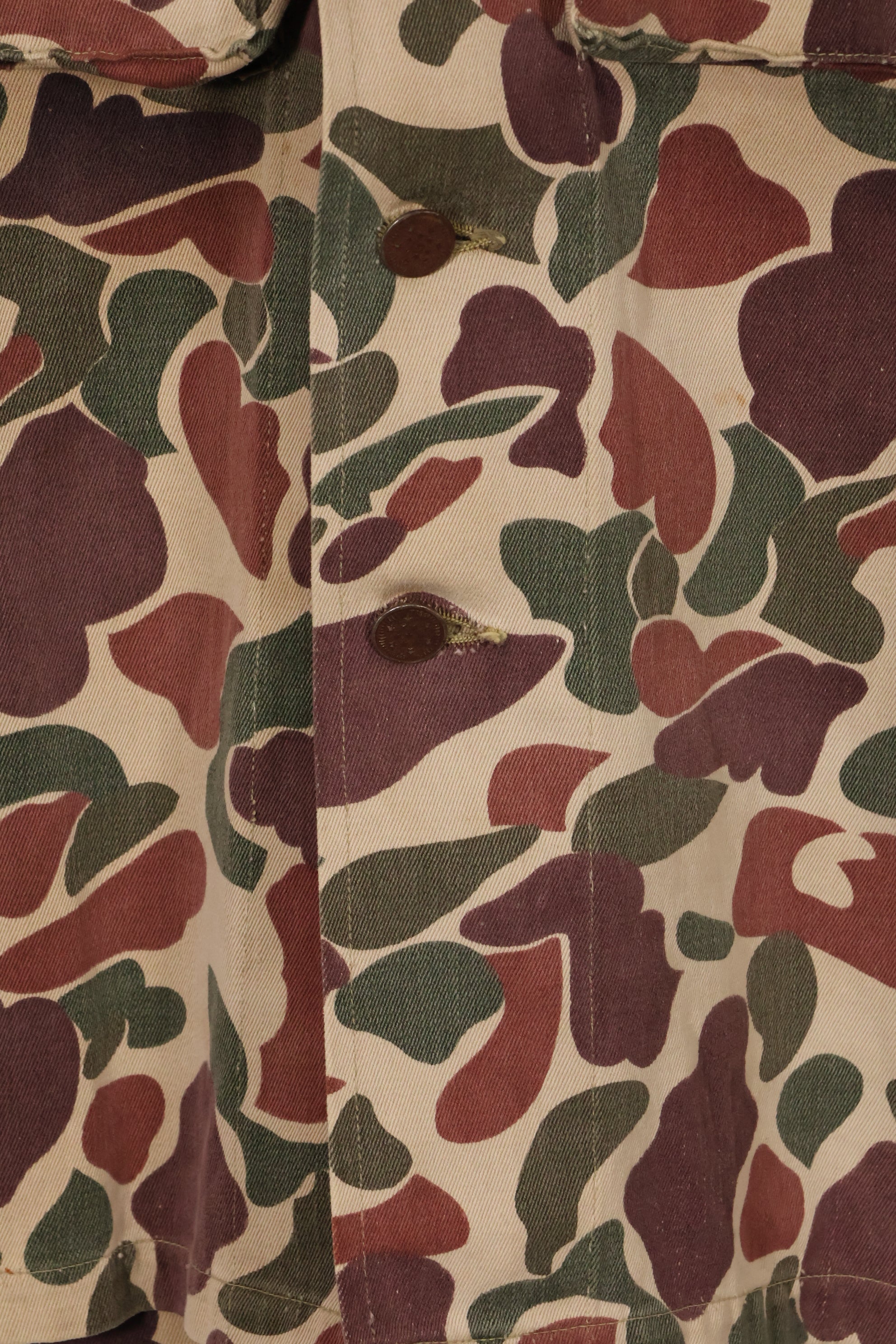 Early to mid 1960s CIDG Beogam camouflage, advisor cut, US-L, faded, used.