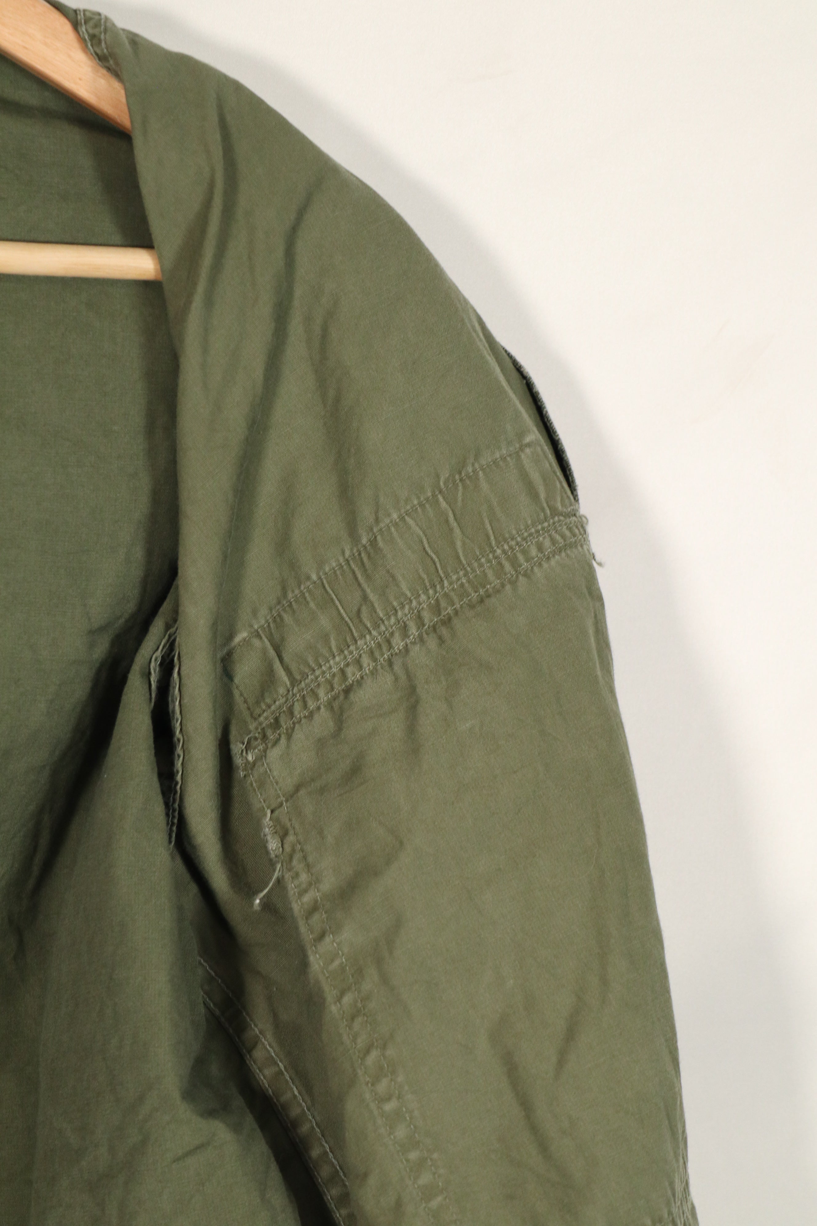 Real U.S. Army OG-107 PX utility shirt made by Poplin, used, patch retrofitted.