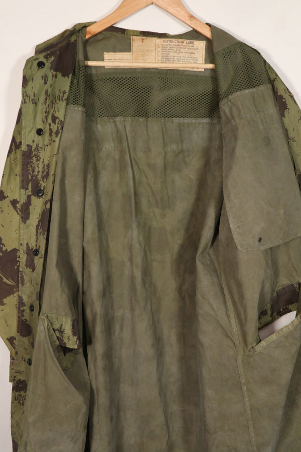 Real 1966 Australian Army raincoat, used, faded, used.