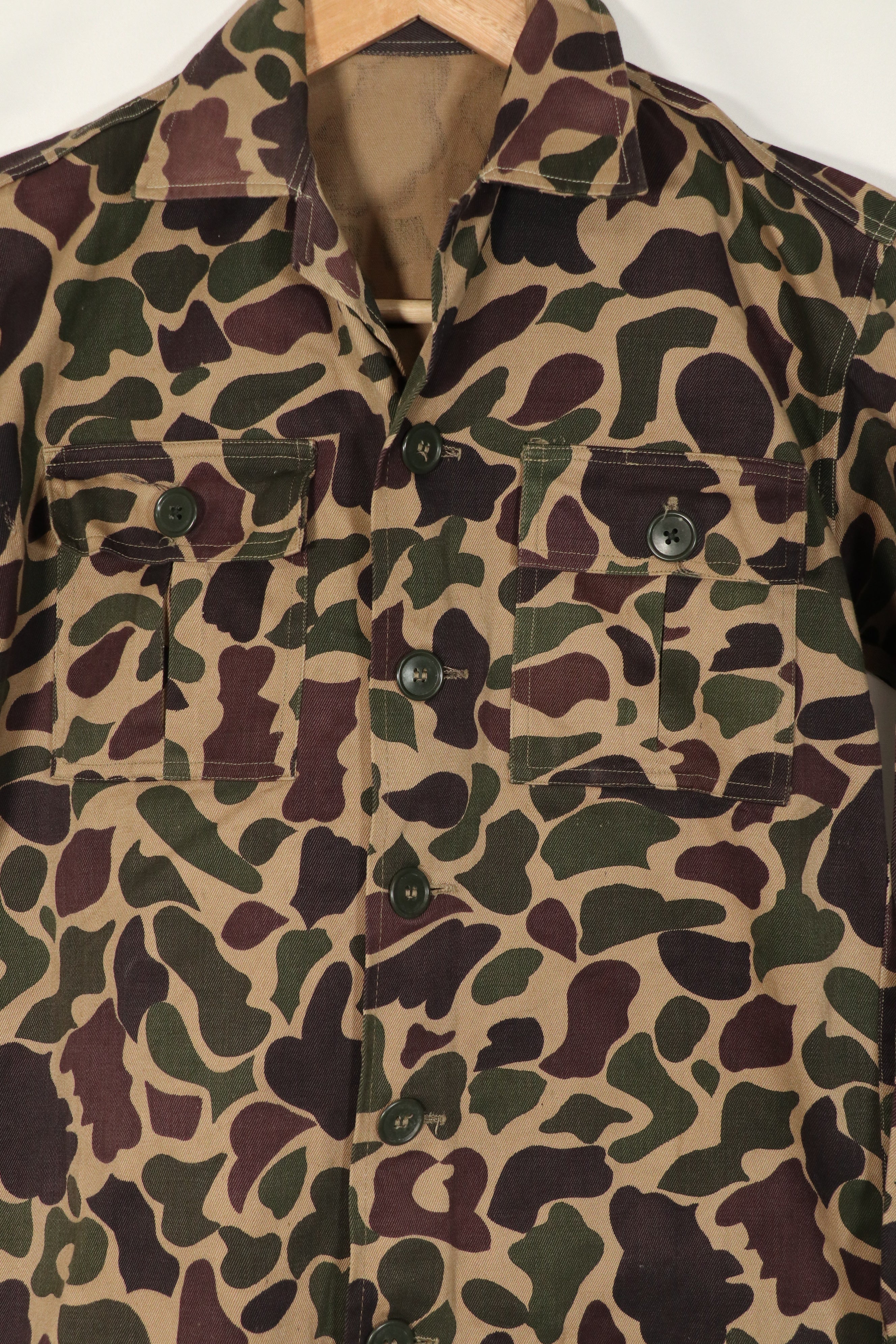 Real CIDG Beogam camouflage shirt, almost never used, no stamp, no size tag.