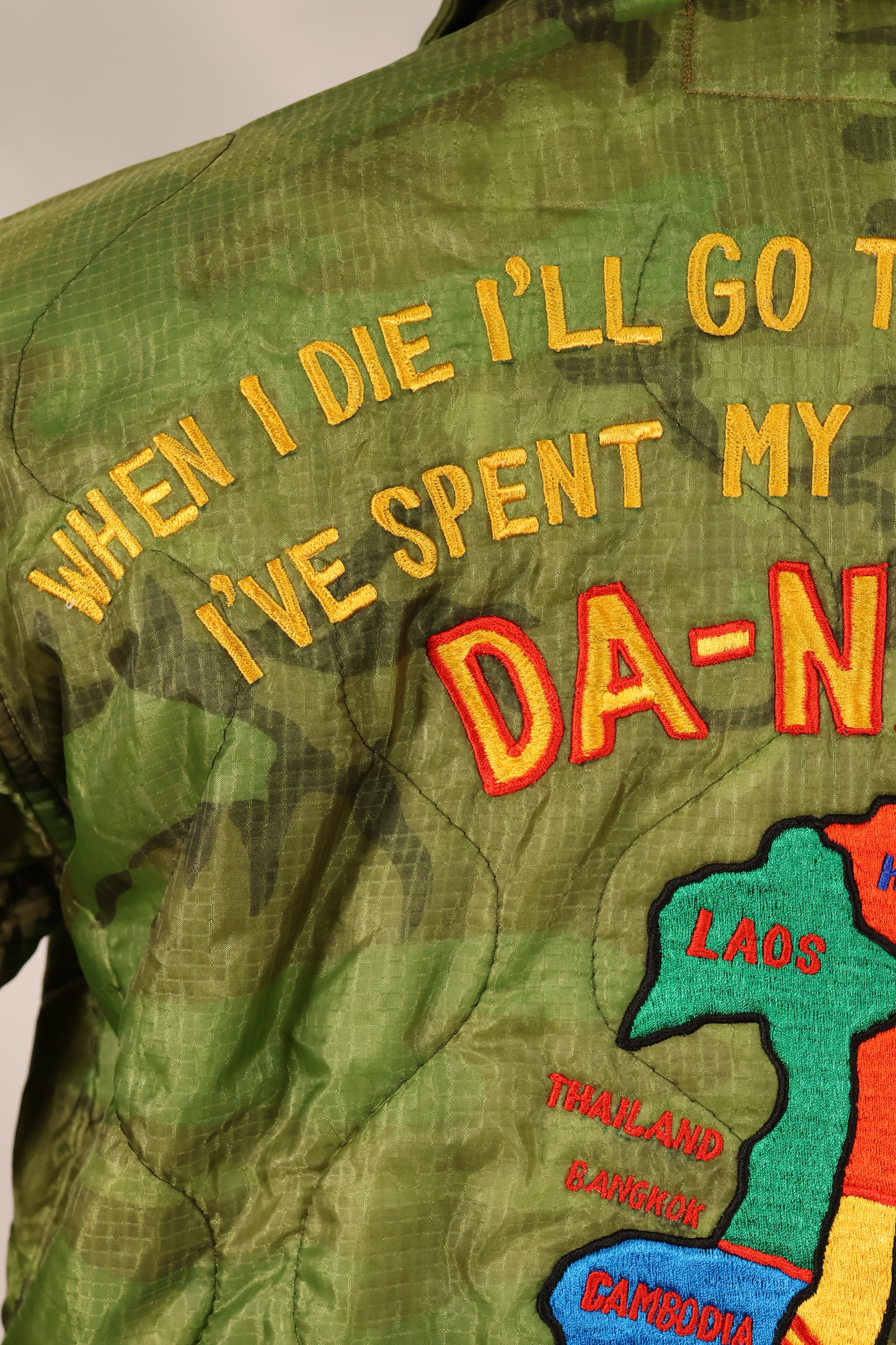 [Limited Production] Okinawa Mugi's Embroidered Vietnam War Tour jacket Made of Real Poncho Liner