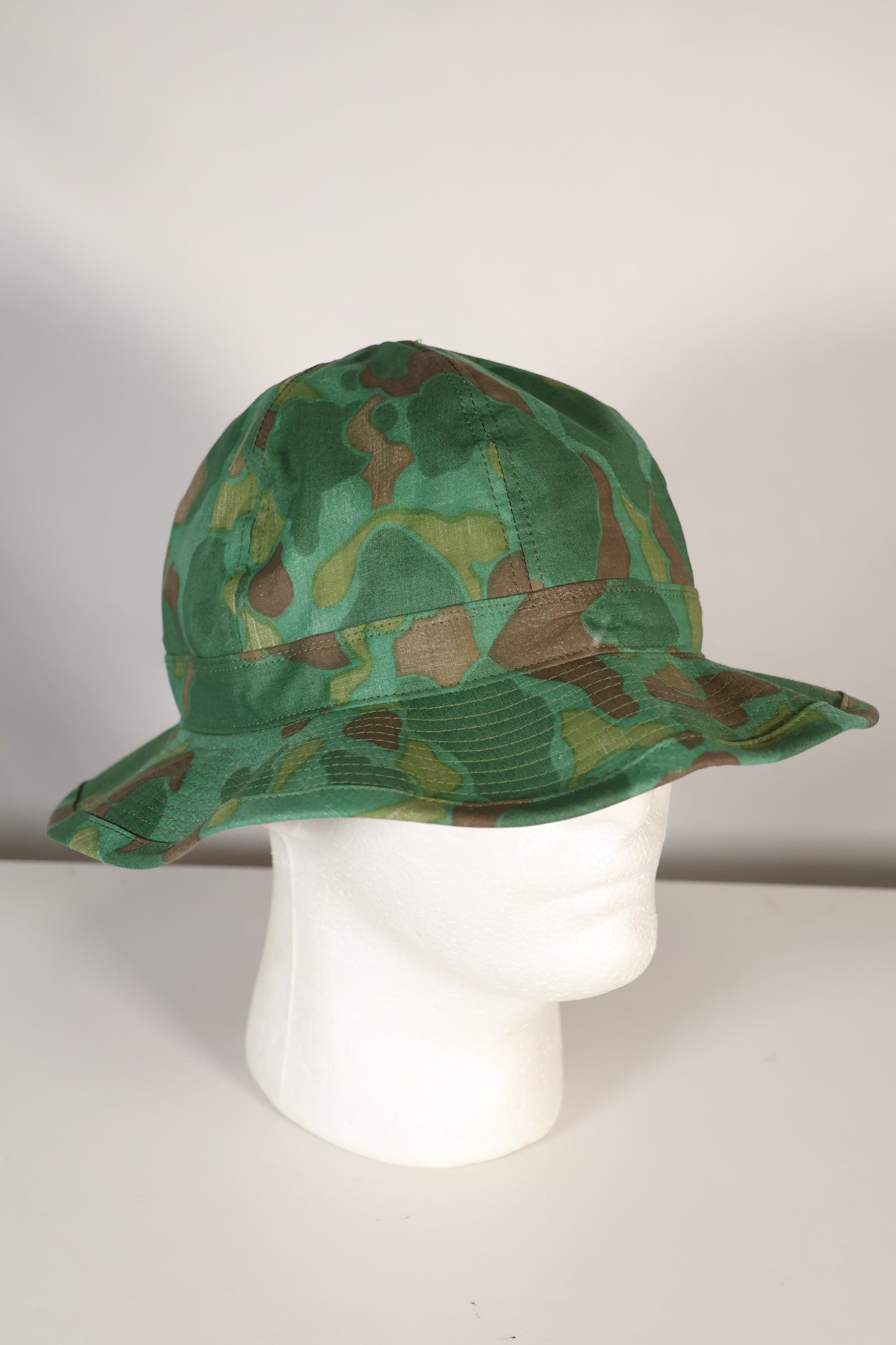 20% OFF 1940s Frogskin Poncho Fabric Model M37 Jungle Hat without Air Vent MADE IN JAPAN