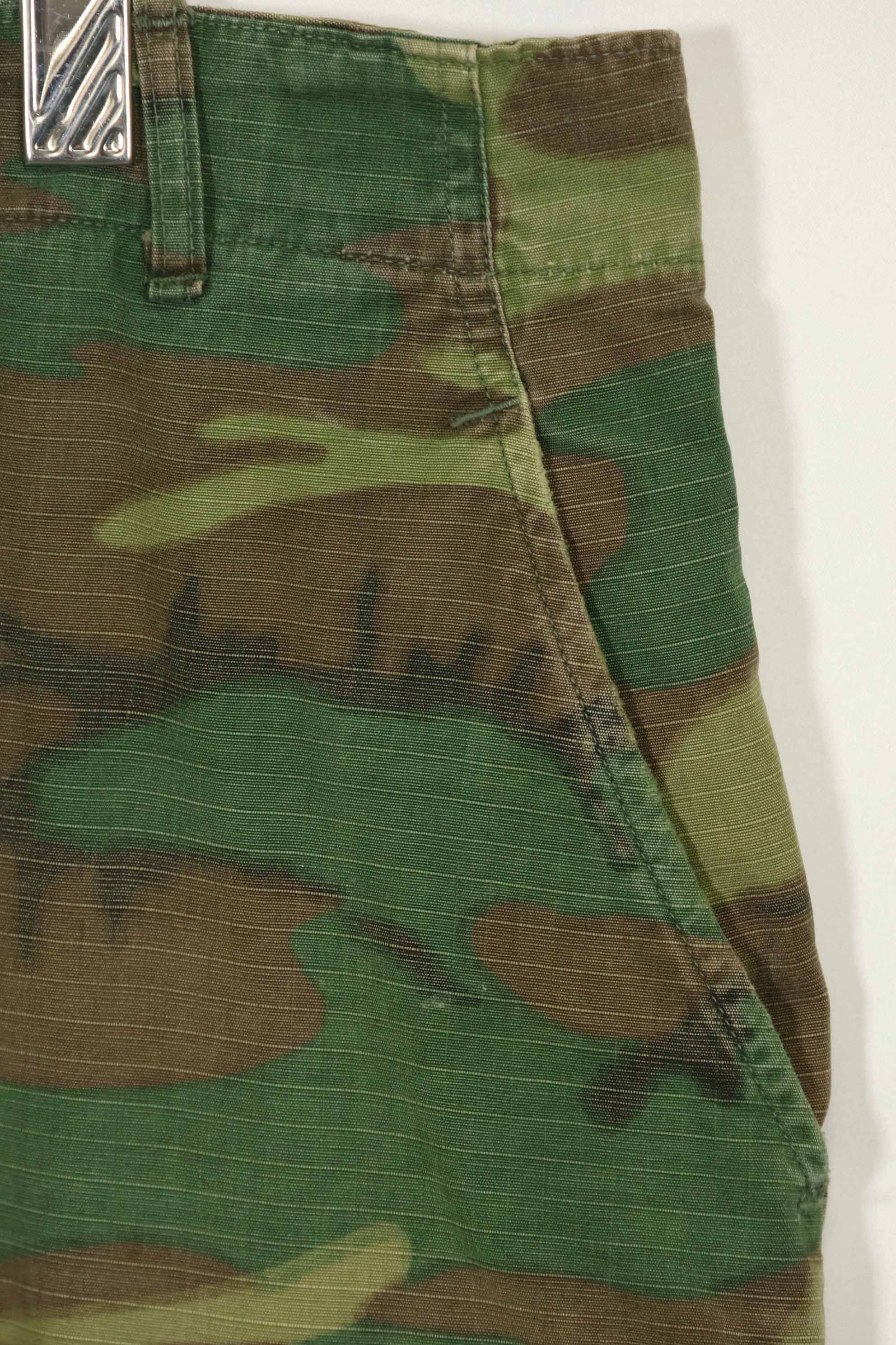 1968 Contract Ripstop Fabric US Army ERDL Camouflage Fatigue Pants Shorts L-R