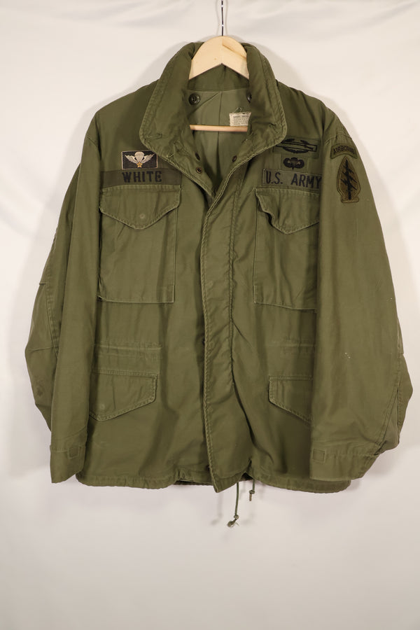 Real owned by former SF member, first model M65 field jacket, estimated 1965-1966, used.