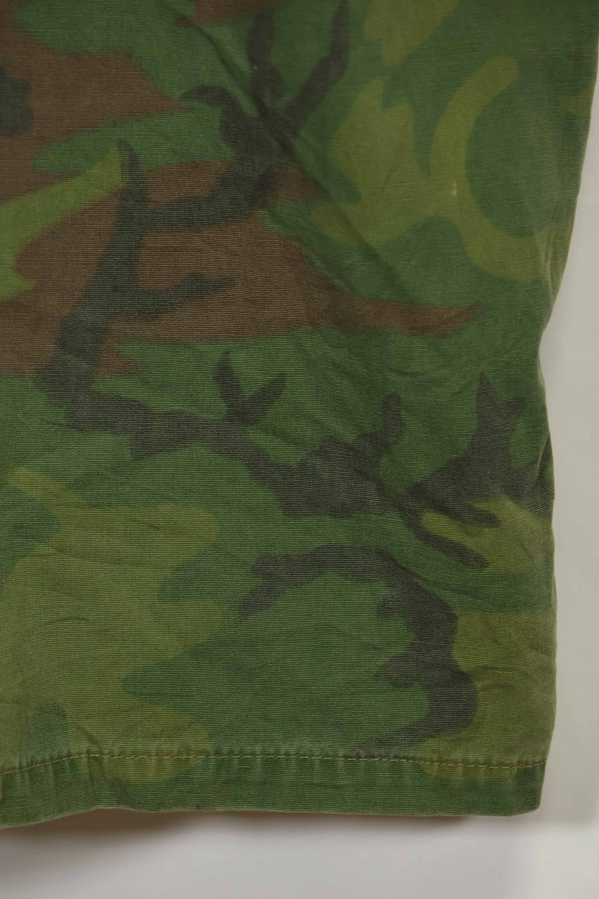 1960s-70s light fabric hunting shirt invisible leaf camouflage short sleeve custom used B