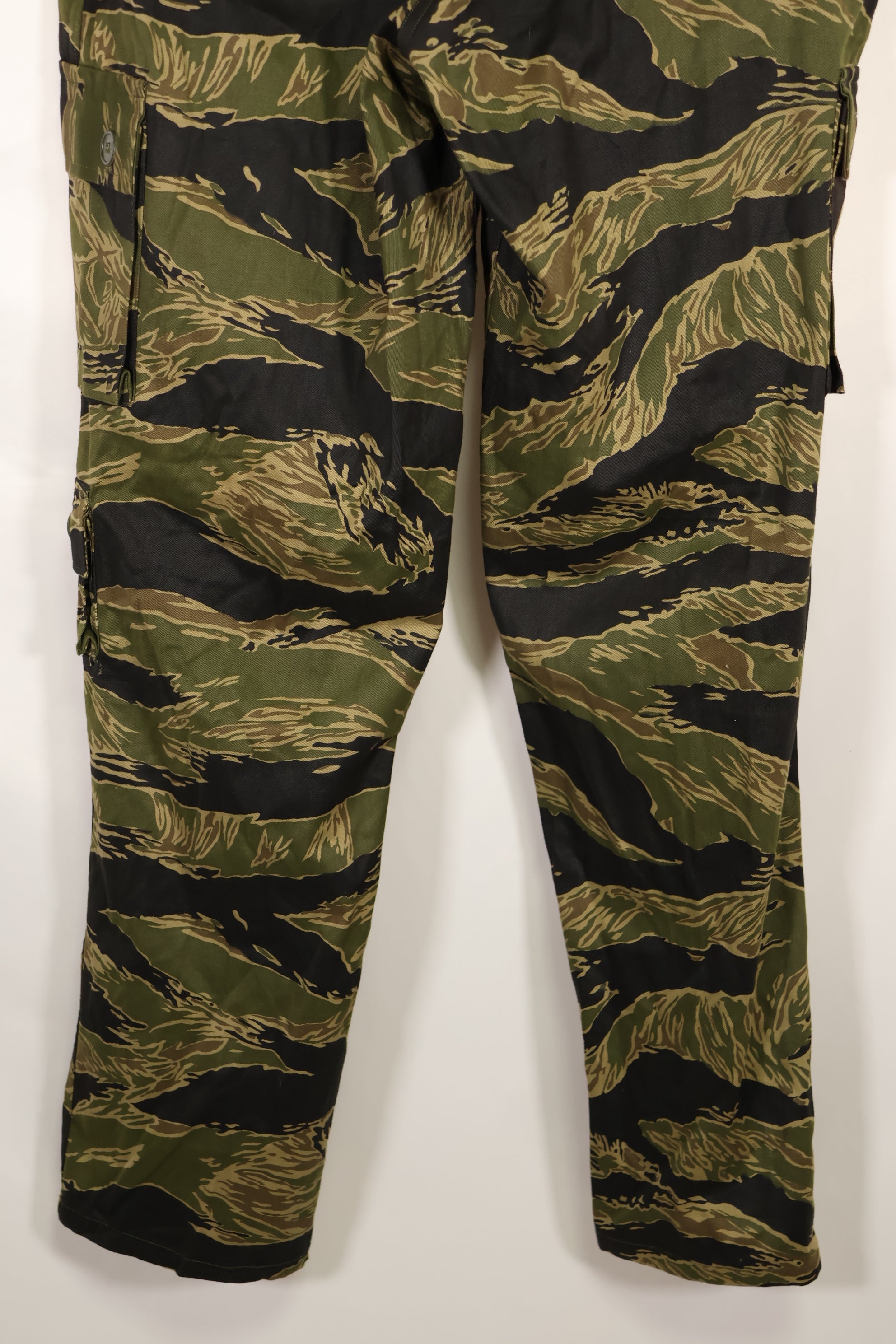 Real dead stock Okinawa Tiger Tiger stripe US cut pants US-M with Okinawa inspected stamp