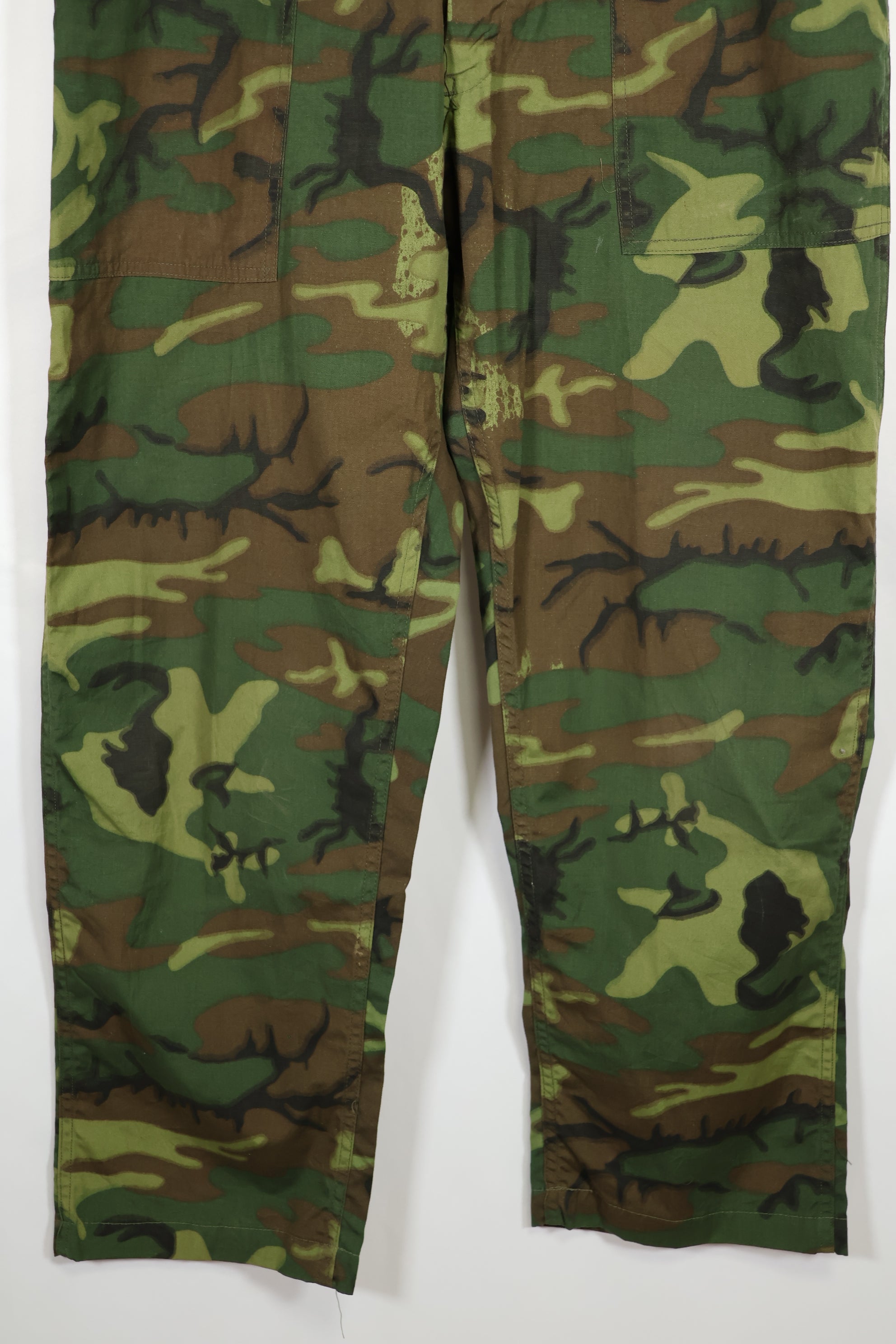 Civilian Product Real fabric non ripstop ERDL camouflage hunting pants, unused.