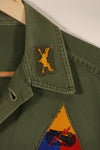 Real 1950s U.S. Army OG-107 utility shirt, metal buttons, used, patch retrofitted.