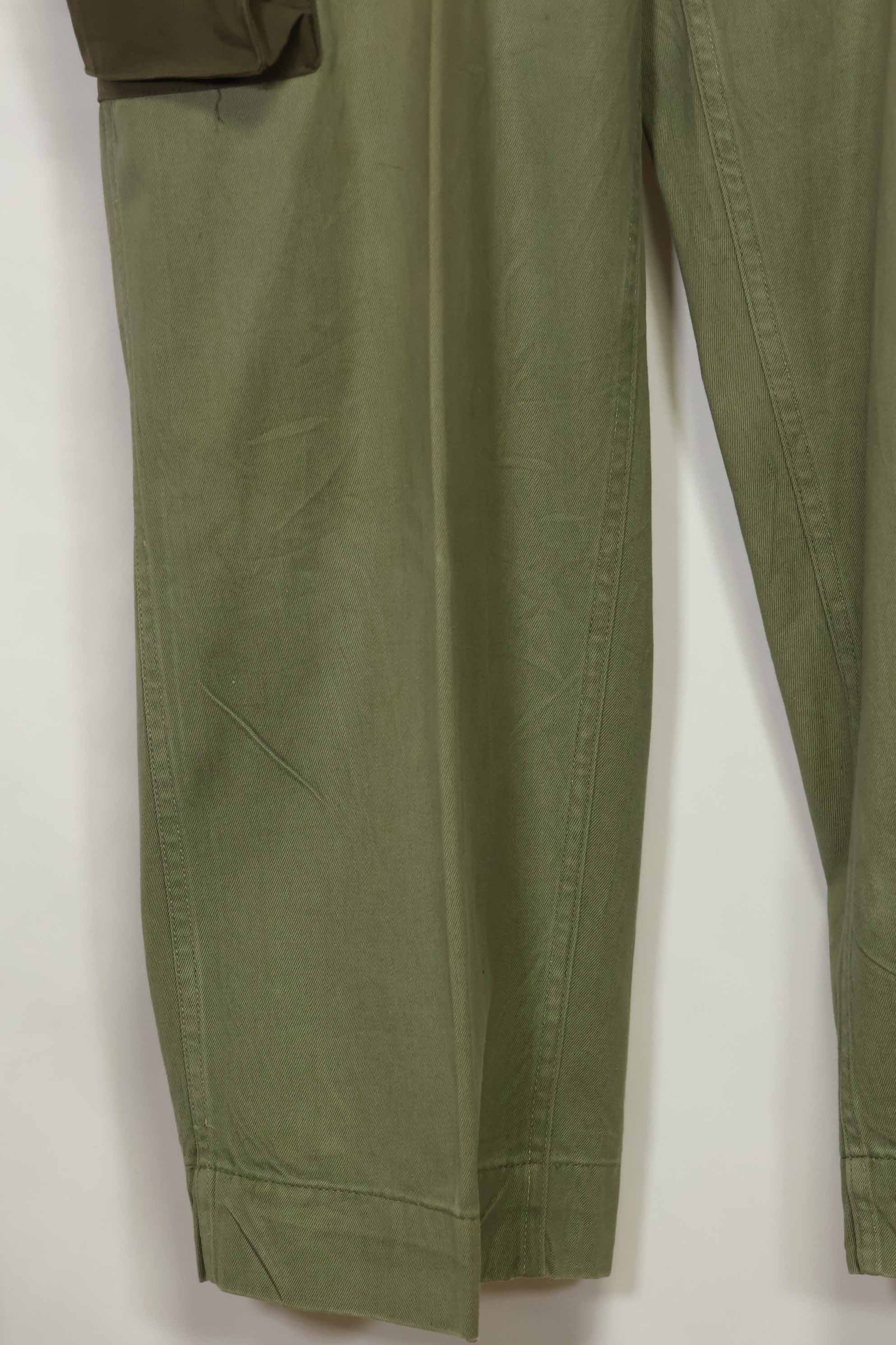 1940s-50s U.S. Army M45 cotton field pants with modified cargo pockets, airborne use, used, A