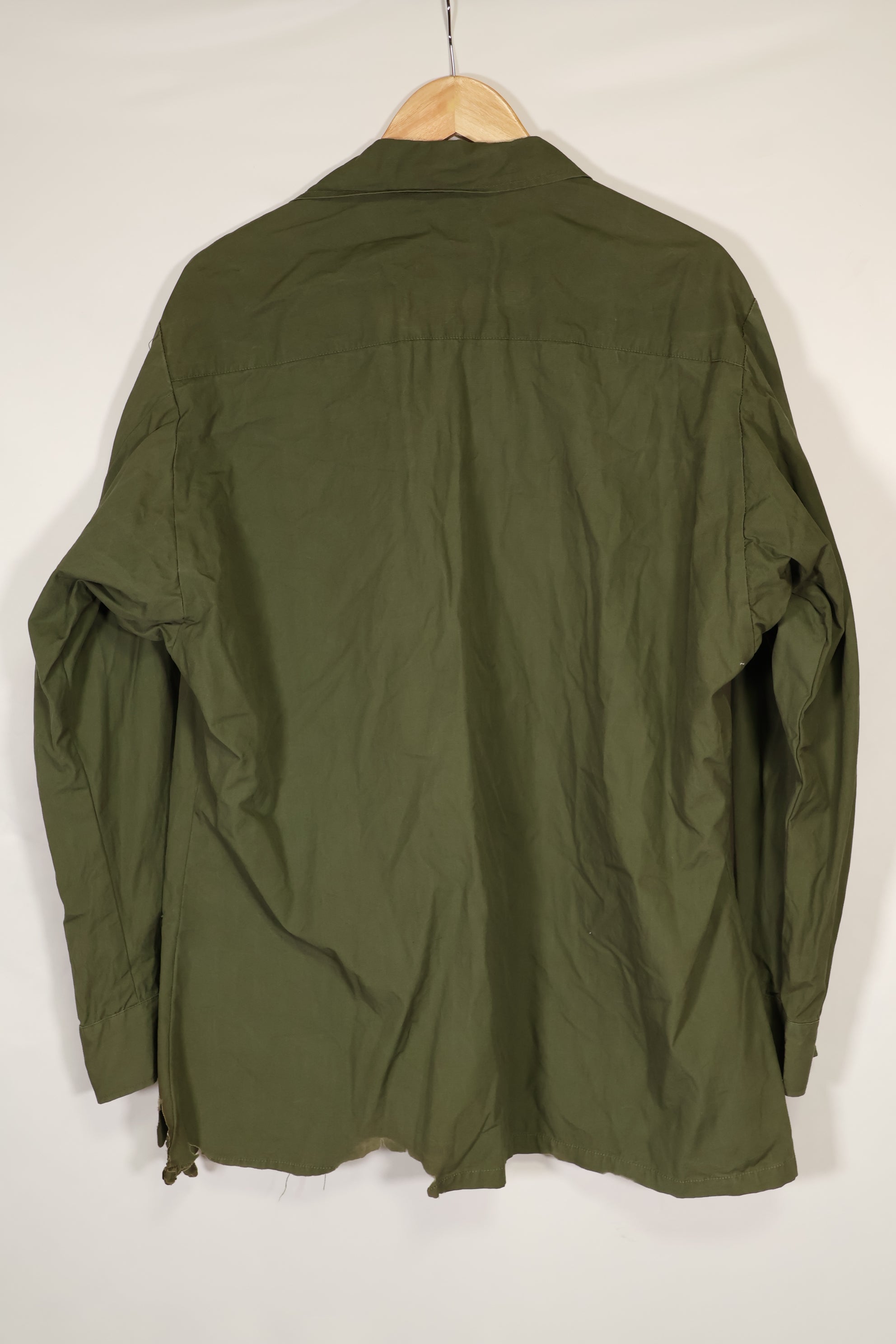 Real 1966-1967 3rd Model Jungle Fatigue Jacket L-R with damage.