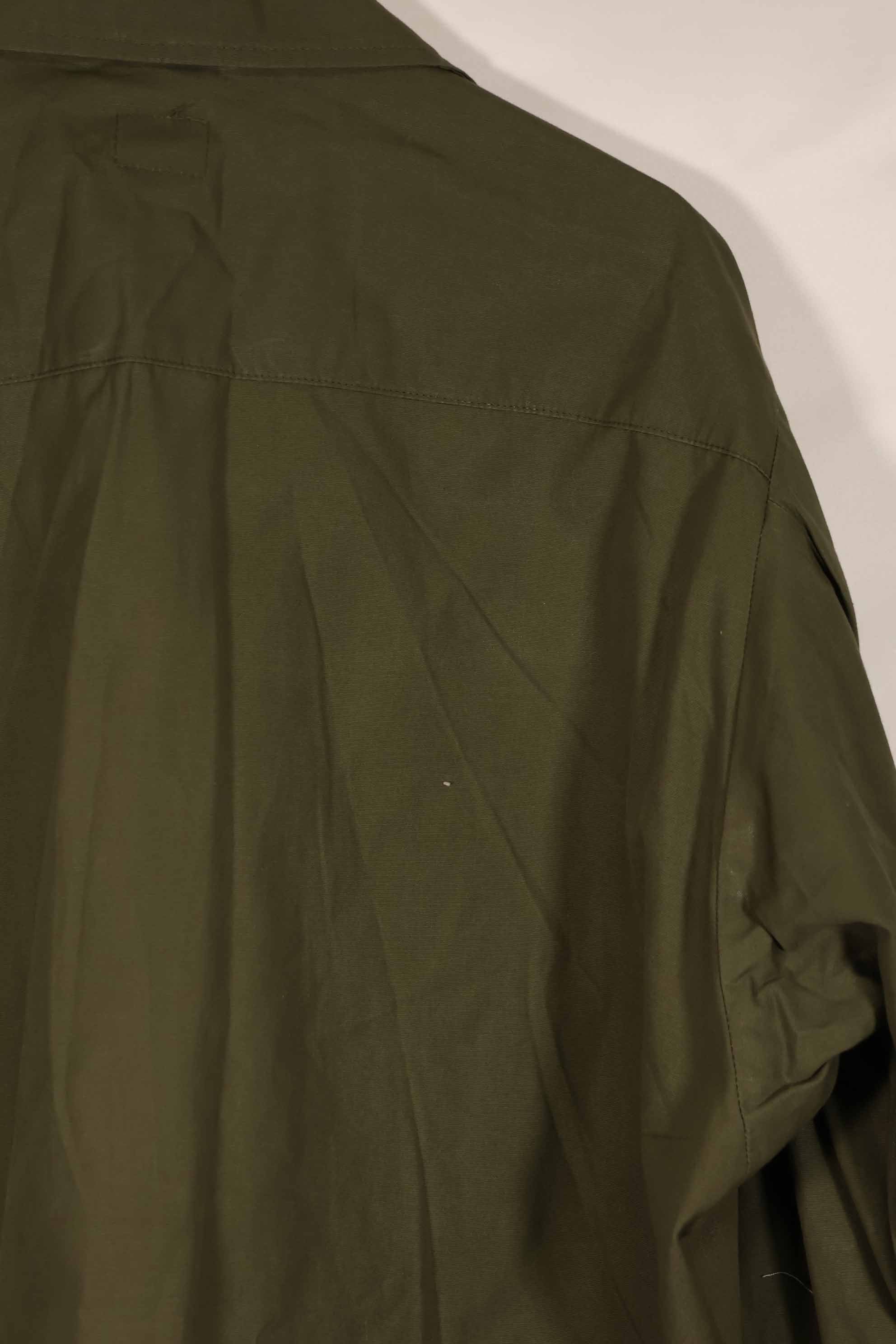 Real 1966-1967 3rd Model Jungle Fatigue Jacket L-R, almost unused.