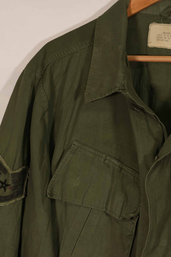 Real 3rd Model Jungle Fatigue Jacket M-S, manufactured circa 1966-67, used.