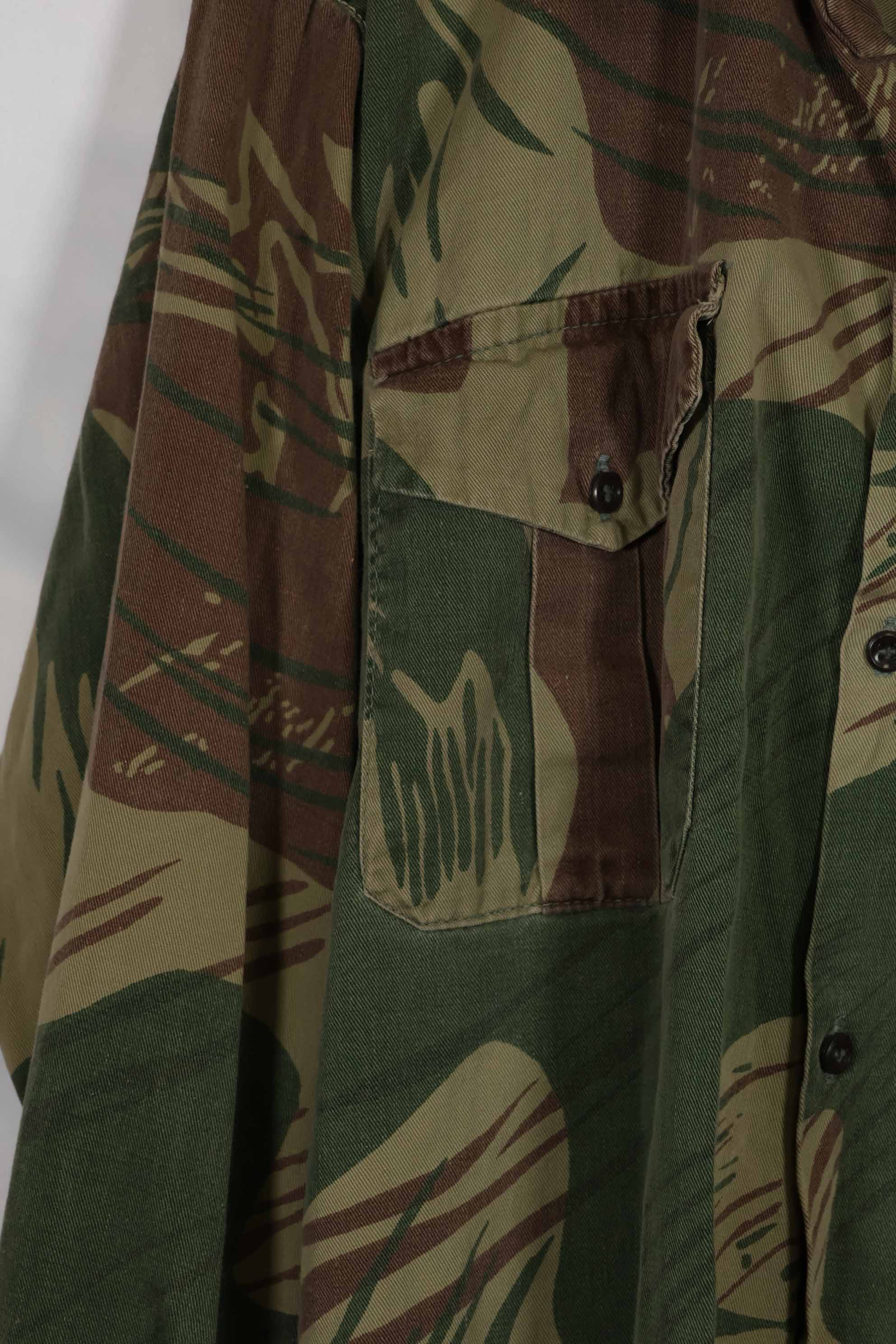 Real Rhodesian Army Rhodesian camouflage shirt with missing buttons, used.