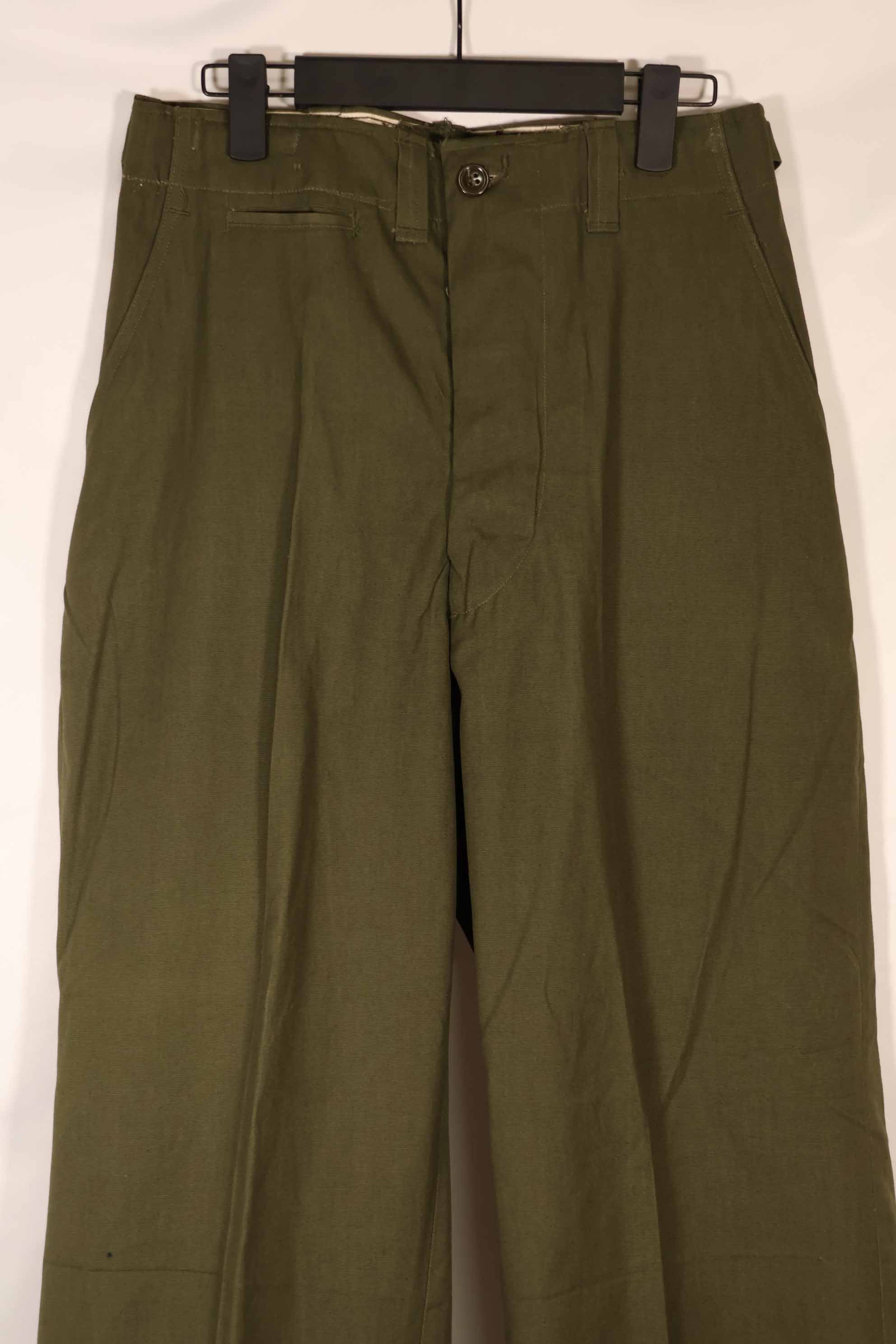 Real late 1940s - early 1950s M45 OD cotton field pants, almost unused, used.