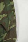 Real 1967 non ripstop ERDL jungle fatigues jacket, faded, used.