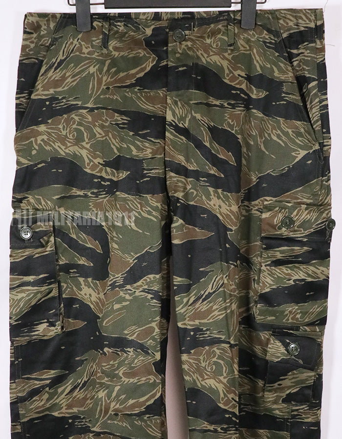 Real Silver Tiger Stripe Deadstock Pants US-M with tanning, etc.