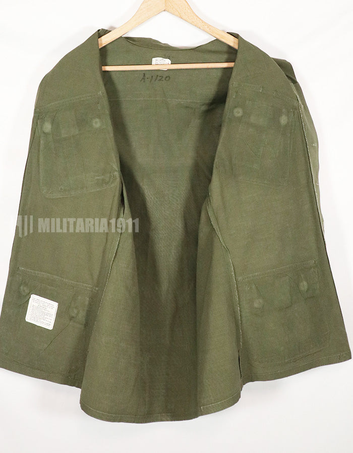 Real 1968 4th Model Jungle Fatigue Jacket S-R with glue