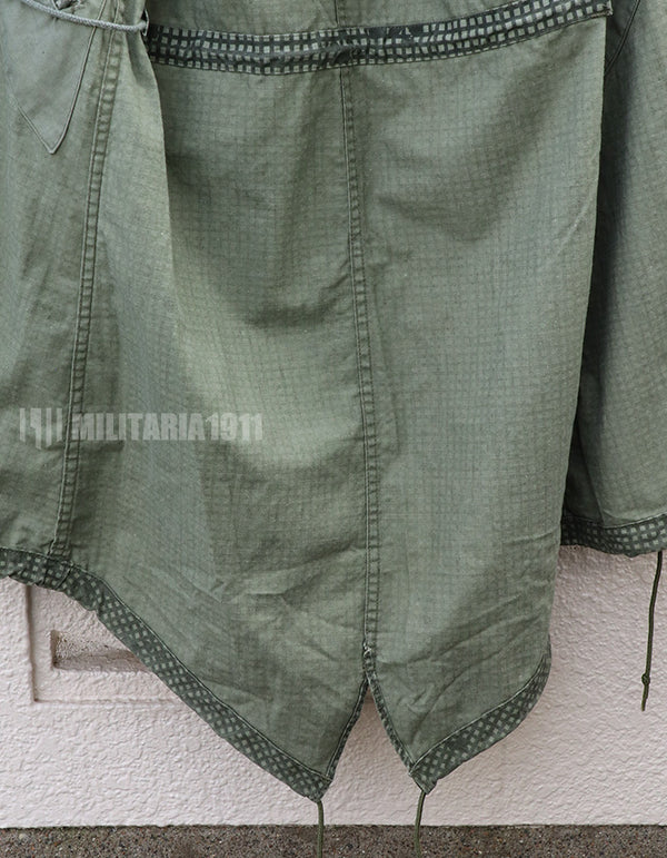 U.S. Army Night Camouflage Desert Parka, 1989, small size.