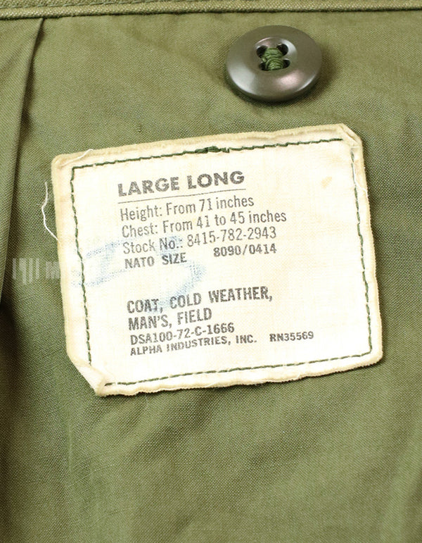 Original M65 Field Jacket '72 Large-Long Taxi Driver Spec patches are repro