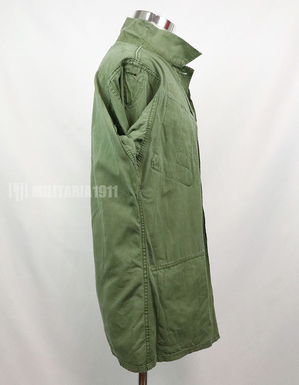 Original 3rd model, ripstop fabric, jungle fatigues, with patches, good condition, 1969 contract.