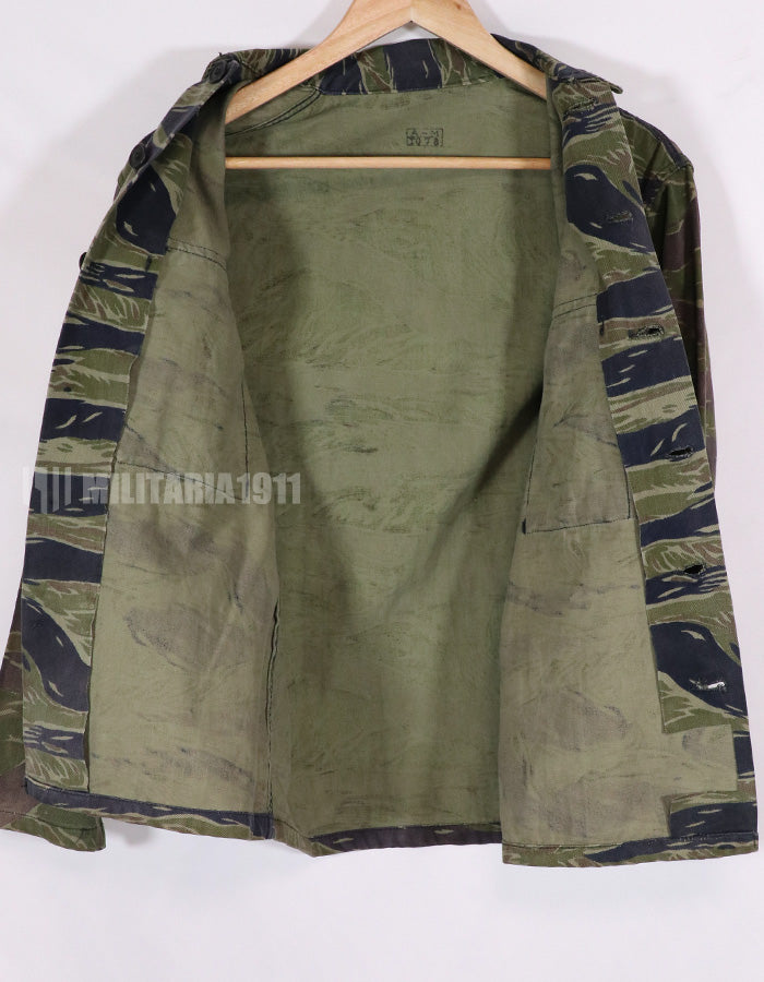 Real TO78 Okinawa Tiger TDD shirt, partially damaged, tiger stripe.