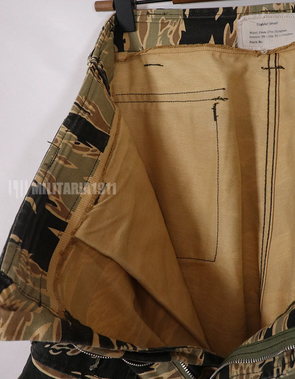 Replica Gold Tiger Stripe Pants Made in East Asia Reproduction Used